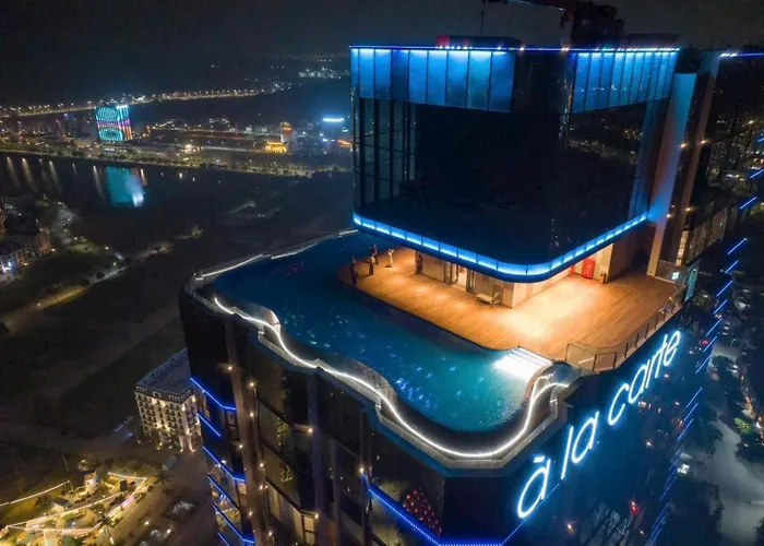A La Carte Hotel