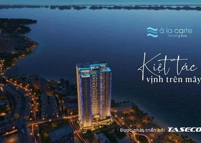 à La Carte Hotel Ha Long